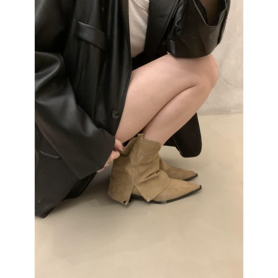European women's shoes, 2023 autumn single-strap leopard print square-toed flats, European-made shallow-cut single shoes for women. European women's shoes, 2023 autumn single-strap leopard print square-toed flats, European-made shallow-cut single shoes for women.
