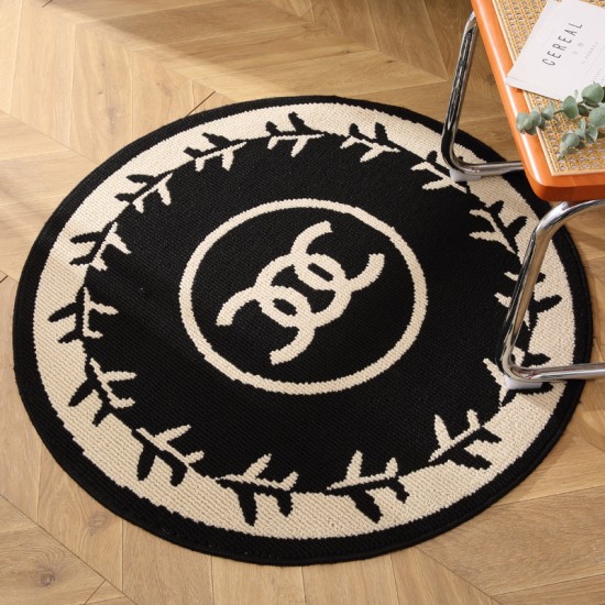 Used, ultra-soft, thickened, machine-washable bathroom mats, non-slip, for bathrooms, bedroom bedside rugs, and entrance mats. Used, ultra-soft, thickened, machine-washable bathroom mats, non-slip, for bathrooms, bedroom bedside rugs, and entrance mats.