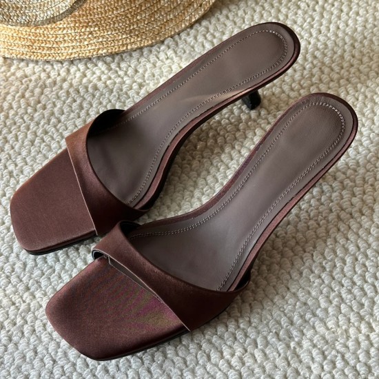 Women's nude high heels, soft leather stilettos, pointed toes, soft soles, French-style shoes with a gentle skirt-matching effect. Women's nude high heels, soft leather stilettos, pointed toes, soft soles, French-style shoes with a gentle skirt-matching effect.