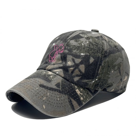 New American rose red bear embroidered camouflage baseball caps, trendy outdoor sun hats. New American rose red bear embroidered camouflage baseball caps, trendy outdoor sun hats.