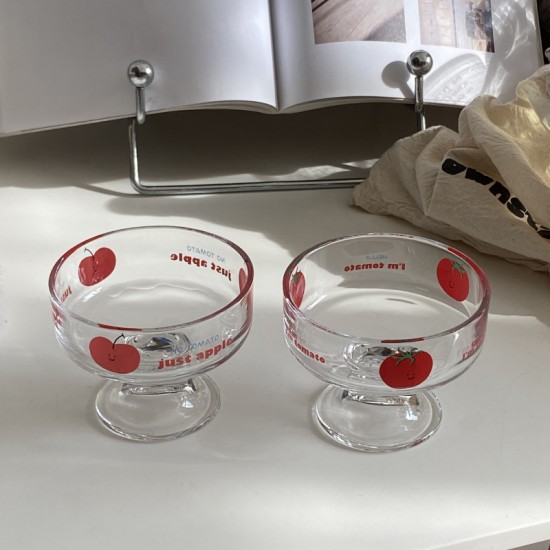 Instagram design shell, French romantic water cup. Instagram design shell, French romantic water cup.