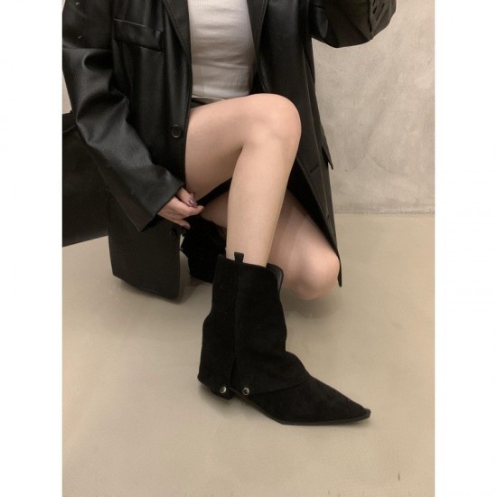 European women's shoes, 2023 autumn single-strap leopard print square-toed flats, European-made shallow-cut single shoes for women. European women's shoes, 2023 autumn single-strap leopard print square-toed flats, European-made shallow-cut single shoes for women.