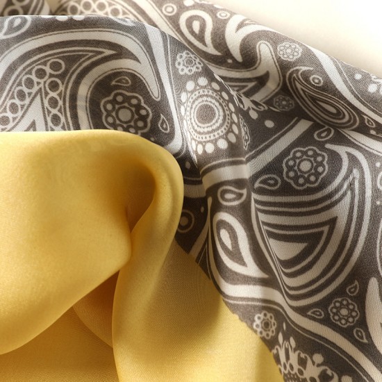 Simulated silk scarf, spring 2025 new cashew diagonal print, 70cm square scarf, fashionable floral scarf wholesale Simulated silk scarf, spring 2025 new cashew diagonal print, 70cm square scarf, fashionable floral scarf wholesale