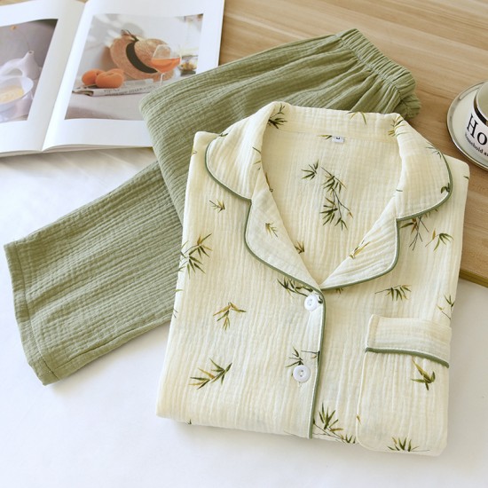 Women's Christmas tree pajamas, pure cotton, spring and summer long-sleeved pants, thin, cotton loungewear, soft, loose two-piece set. Women's Christmas tree pajamas, pure cotton, spring and summer long-sleeved pants, thin, cotton loungewear, soft, loose two-piece set.