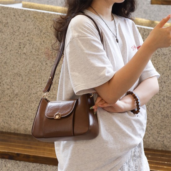 New fashionable women's soft PU leather crossbody tote bag, underarm bag, high-end large-capacity storage shoulder bag in stock New fashionable women's soft PU leather crossbody tote bag, underarm bag, high-end large-capacity storage shoulder bag in stock