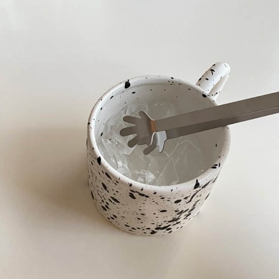 INS style cute stainless steel palm-shaped ice cube tongs, fruit sugar tongs, fun snack tongs, kitchen supplies.