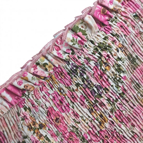 European and American sexy short skirt. Summer vacation-inspired, colorful, tight-fitting, floral tube dress with a flared hem. European and American sexy short skirt. Summer vacation-inspired, colorful, tight-fitting, floral tube dress with a flared hem.