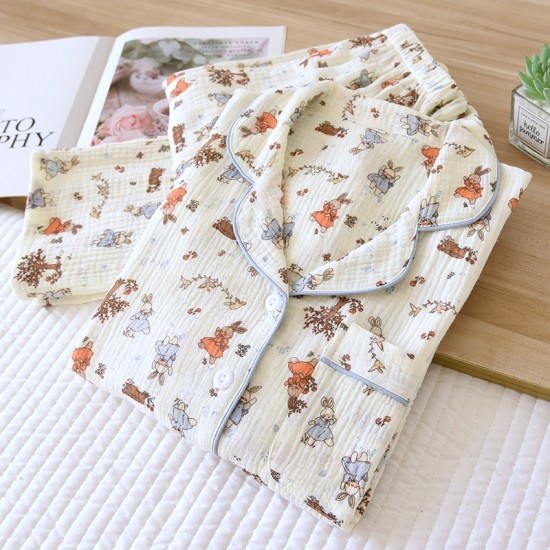 Single-piece flannel top, solid color, autumn and winter, women's thickened long-sleeved, loose-fitting coral fleece loungewear top Single-piece flannel top, solid color, autumn and winter, women's thickened long-sleeved, loose-fitting coral fleece loungewear top