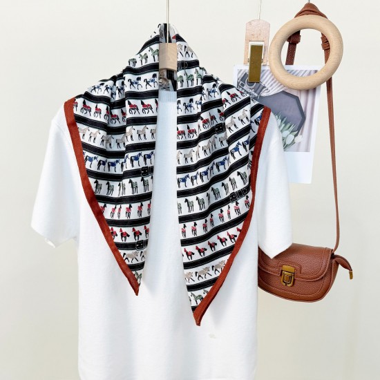 Japanese and Korean simple and fashionable horse parade print square scarf for spring and summer, a unique and refined, thin and elegant silk scarf Japanese and Korean simple and fashionable horse parade print square scarf for spring and summer, a unique and refined, thin and elegant silk scarf