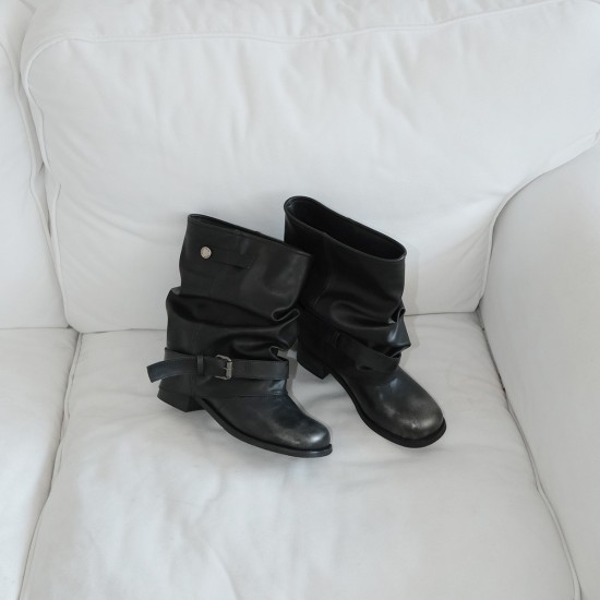 Women's western cowboy boots, pleated black, round-toe, vintage, thick-heeled knight boots. Women's Boots Women's western cowboy boots, pleated black, round-toe, vintage, thick-heeled knight boots. Women's Boots