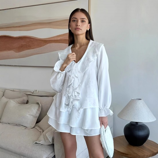 2025 summer new style lace-up shirt and shorts two-piece suit for women, French-style loose-fitting flared sleeve casual top and shorts set 2025 summer new style lace-up shirt and shorts two-piece suit for women, French-style loose-fitting flared sleeve casual top and shorts set