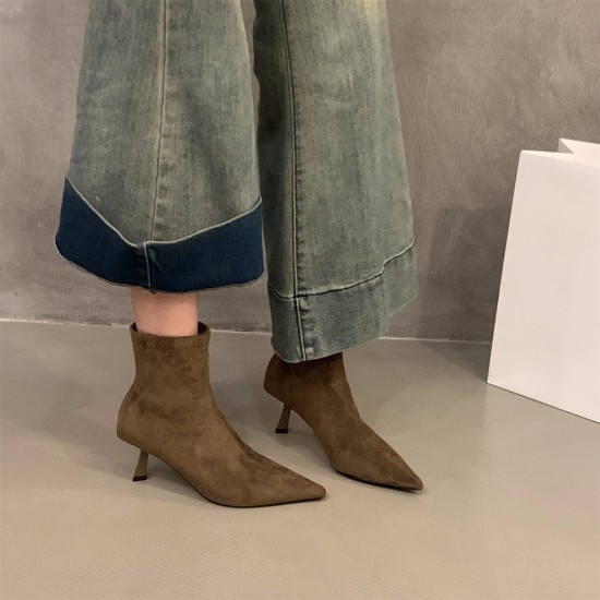Thick-heeled square-toed brown closed-toed sandals for women, 2023 summer shallow-cut European and American slingback high-heeled sandals. Thick-heeled square-toed brown closed-toed sandals for women, 2023 summer shallow-cut European and American slingback high-heeled sandals.