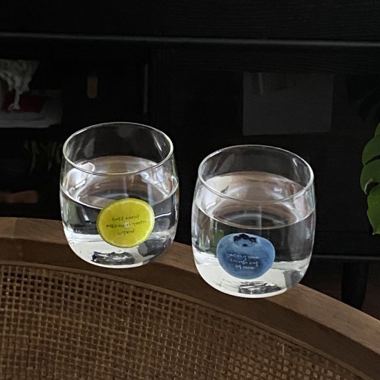 Korean INS natural style blueberry fruit glass, high-borosilicate heat-resistant milk cup. Simple, artistic breakfast cup Korean INS natural style blueberry fruit glass, high-borosilicate heat-resistant milk cup. Simple, artistic breakfast cup
