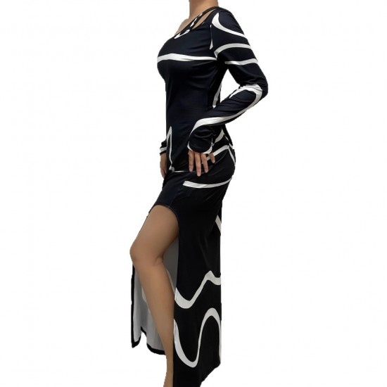 European and American fashion: sexy midi skirts, elegant contrasting halter tops for summer, slimming and flattering. European and American fashion: sexy midi skirts, elegant contrasting halter tops for summer, slimming and flattering.
