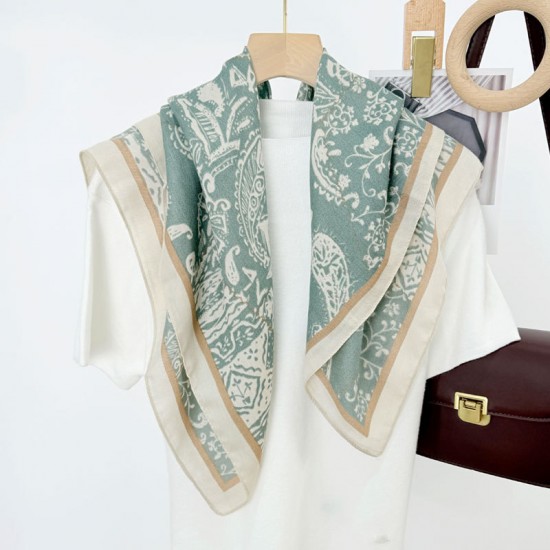 Korean retro and fashionable cashew flower print 9 0*90CM small square women's high-end silk scarf, decorative neckwear, professional scarf Korean retro and fashionable cashew flower print 9 0*90CM small square women's high-end silk scarf, decorative neckwear, professional scarf