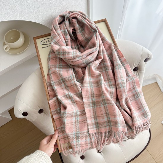 2025 new Korean-style, gentle, versatile winter scarf for women, plaid tassel thickened neckerchief for girlfriends. 2025 new Korean-style, gentle, versatile winter scarf for women, plaid tassel thickened neckerchief for girlfriends.