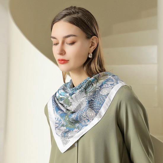 2025 summer new printed square scarves, wholesale, French retro imitation silk neck scarves, 90s-style small square neck scarves for women. 2025 summer new printed square scarves, wholesale, French retro imitation silk neck scarves, 90s-style small square neck scarves for women.