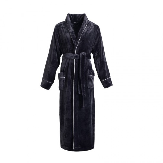 End of year INSS flannel robe for men, simple, large-size coral fleece couple's bathrobe for women, long, thick, autumn and winter. End of year INSS flannel robe for men, simple, large-size coral fleece couple's bathrobe for women, long, thick, autumn and winter.